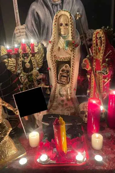 Elementos rituales relacionados con ceremonias sentimentales