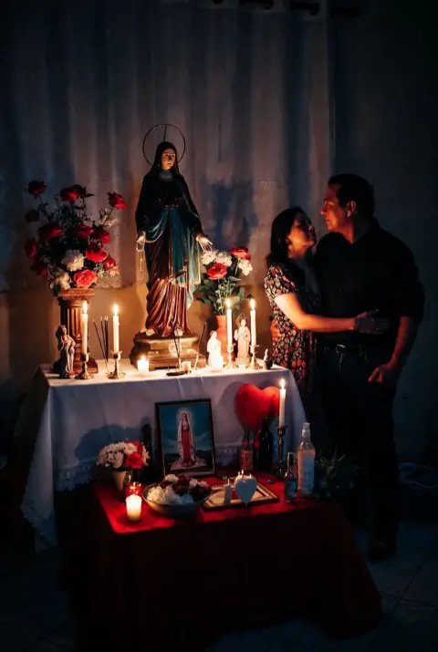 Preparación de altar para trabajo de purificación espiritual